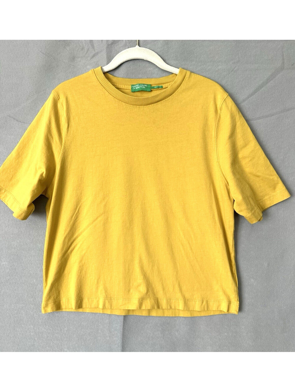 United Colors Of Benetton Womens Yellow Cropped T-Shirt Size Large